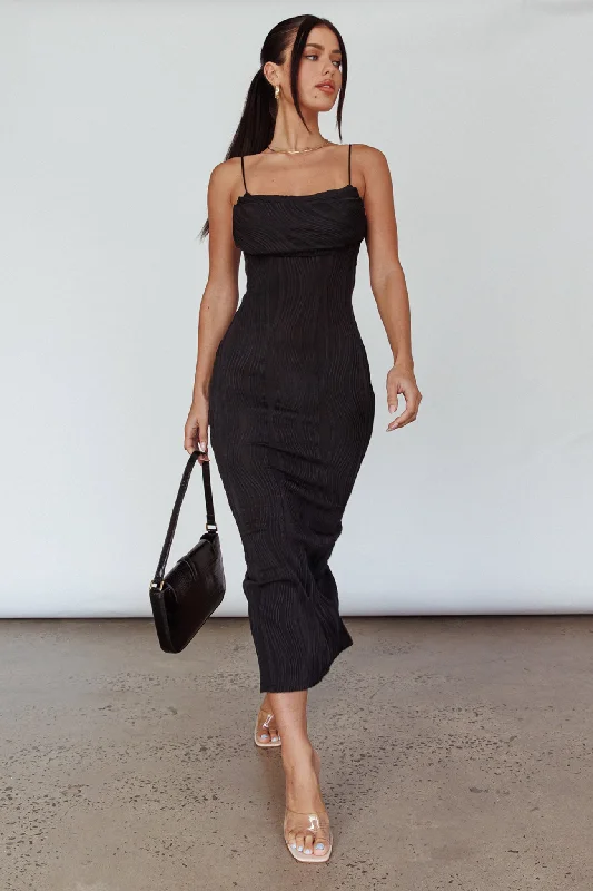 Well Versed Pleated Bust Textured Maxi Dress Black